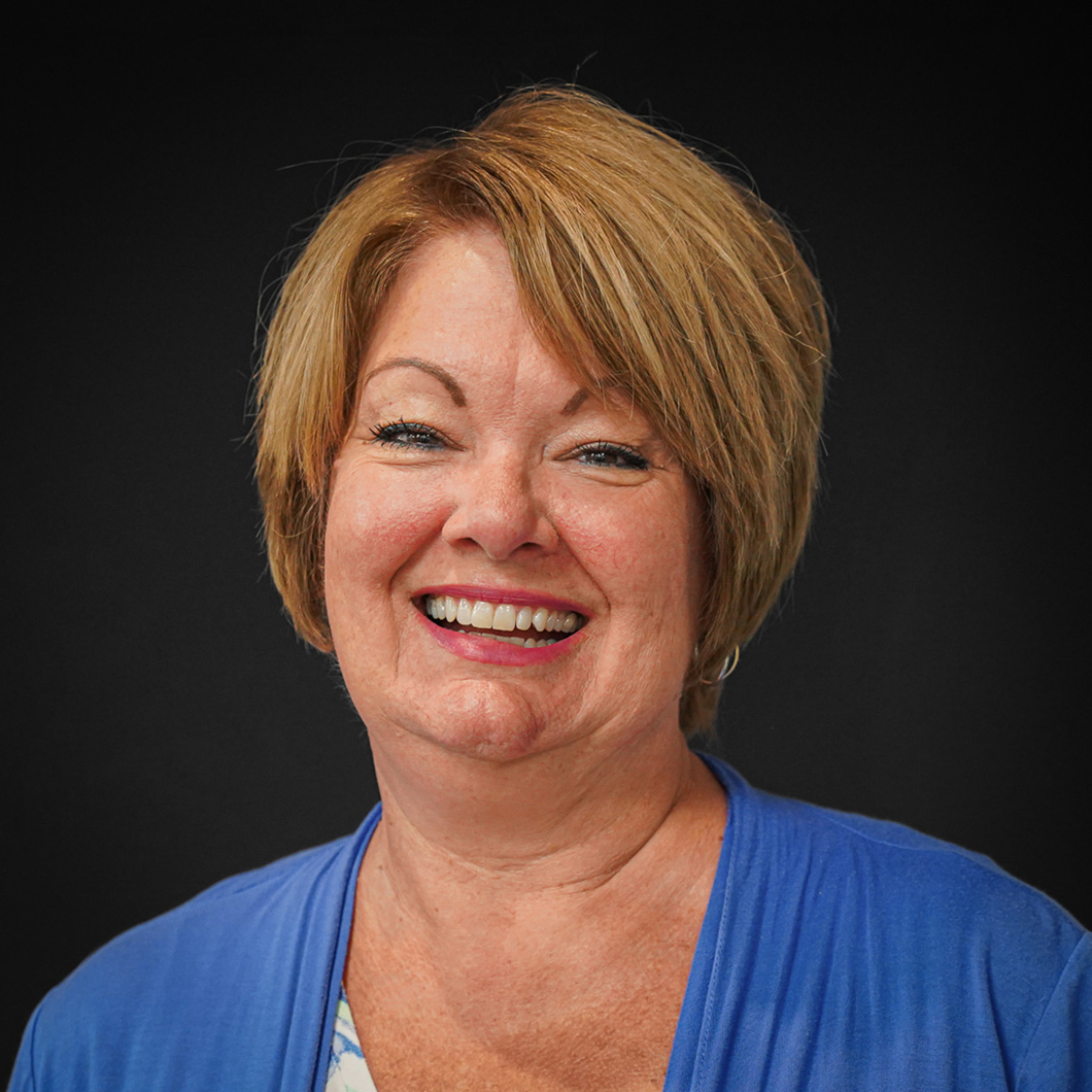 Portrait of Lisa Henderson